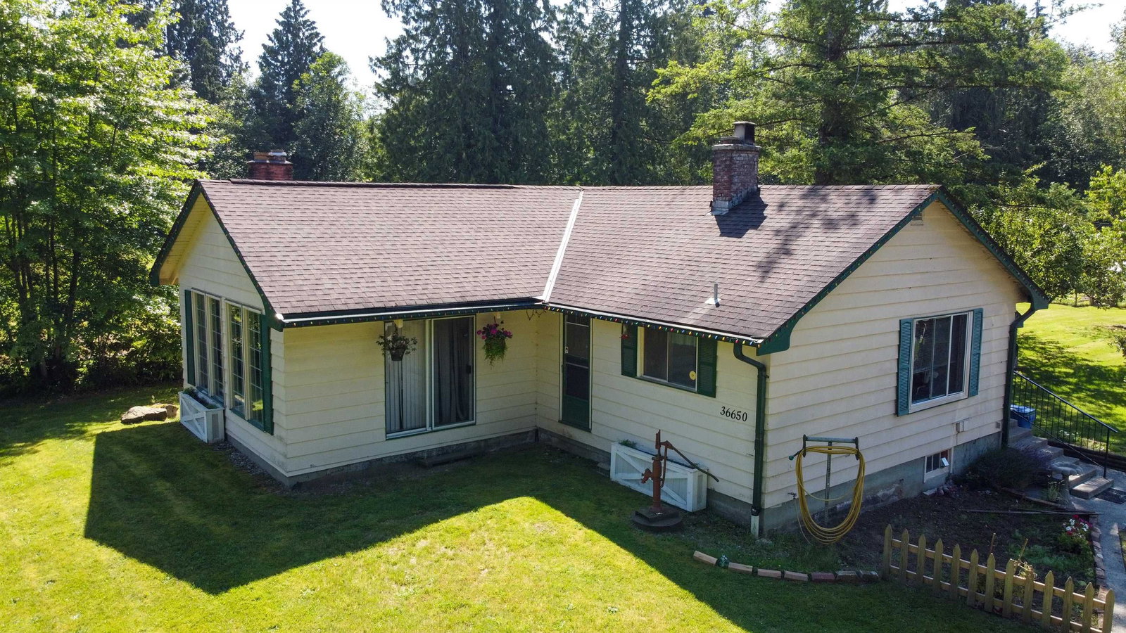 Listing Image 17