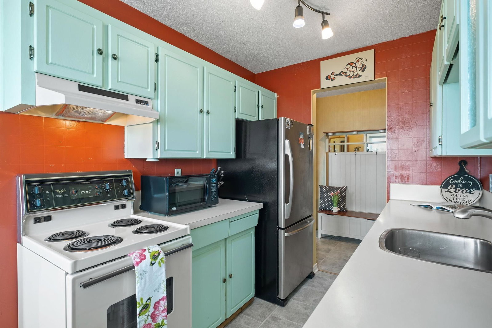Listing Image 10