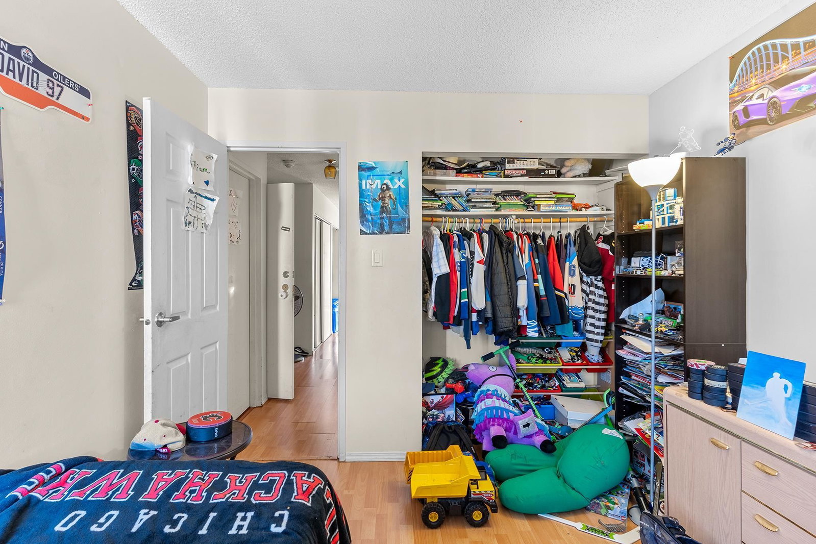 Listing Image 14