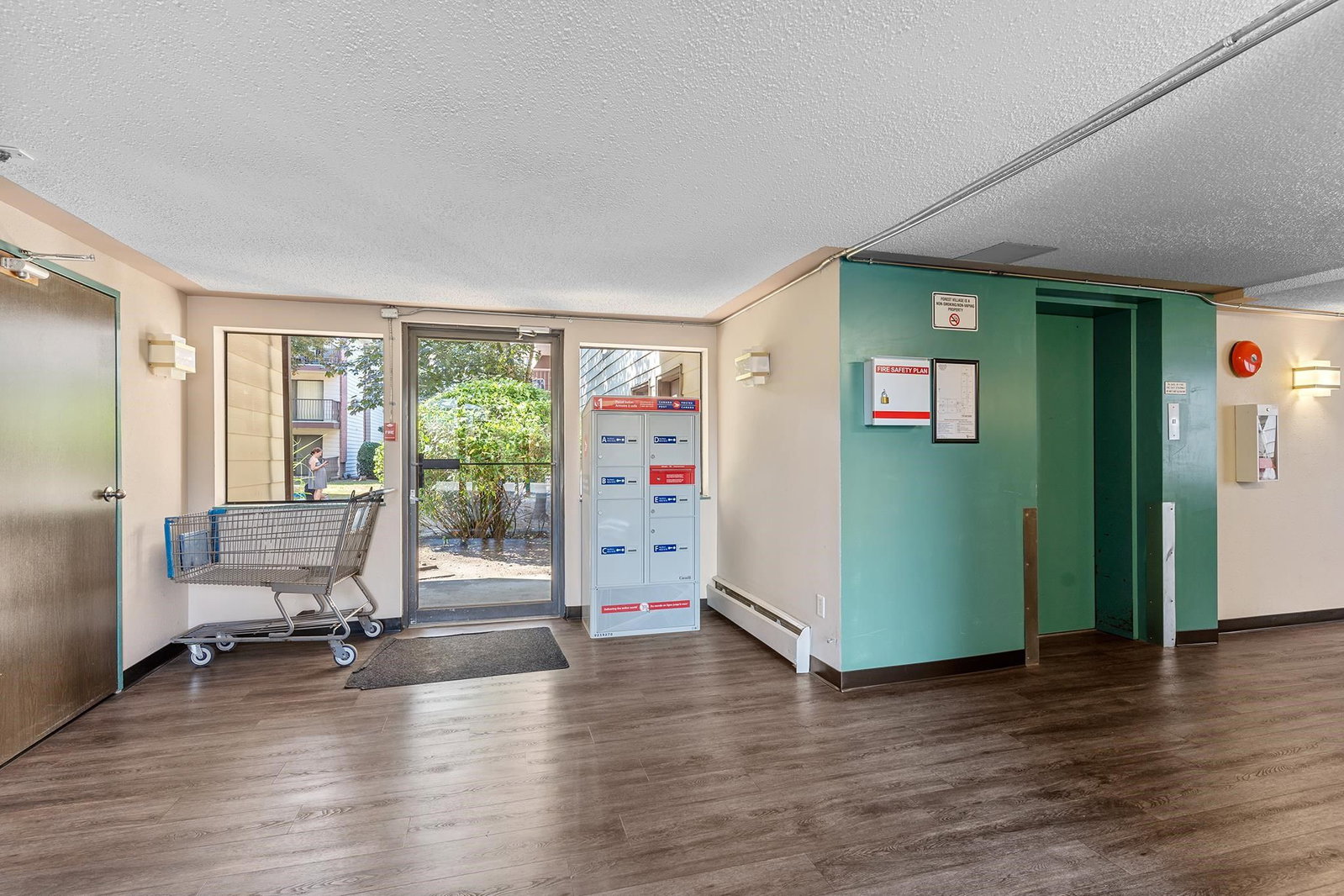 Listing Image 21