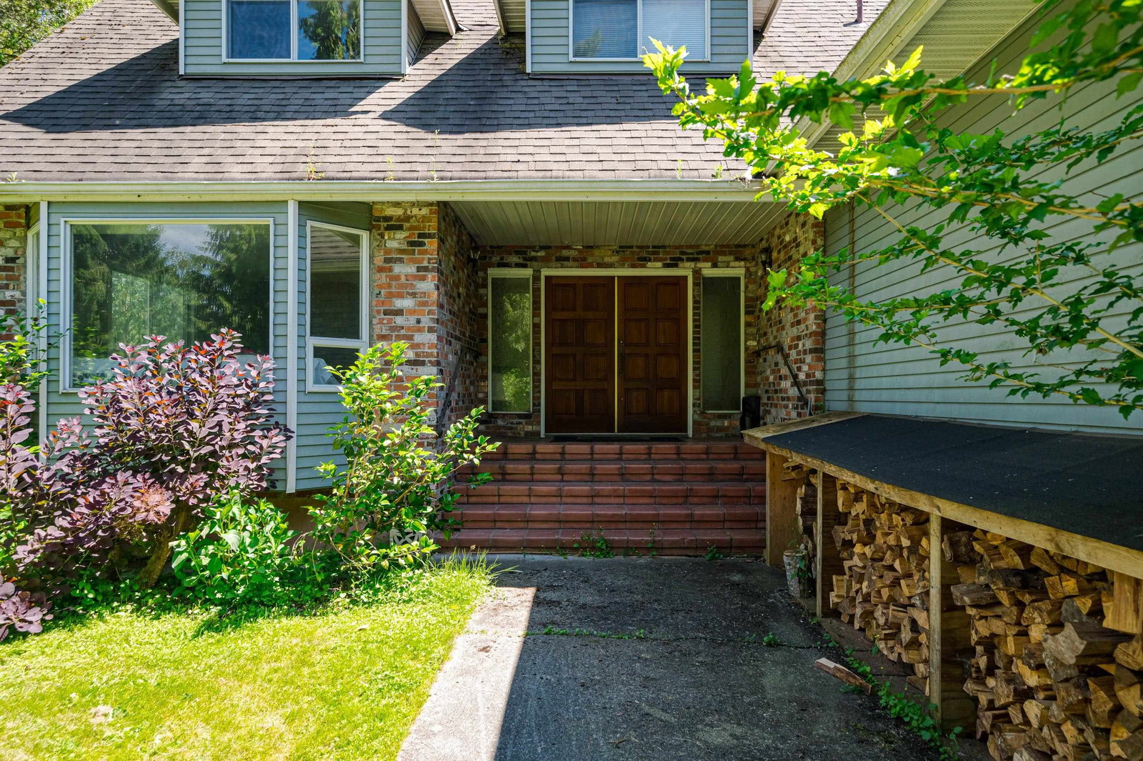Listing Image 11