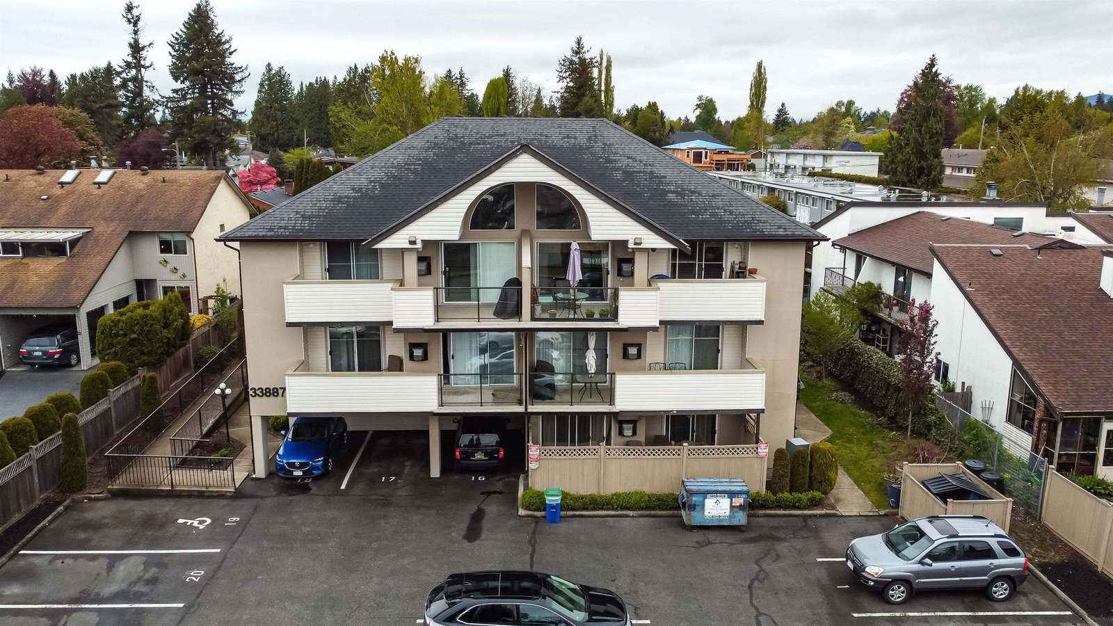 Listing Image 18