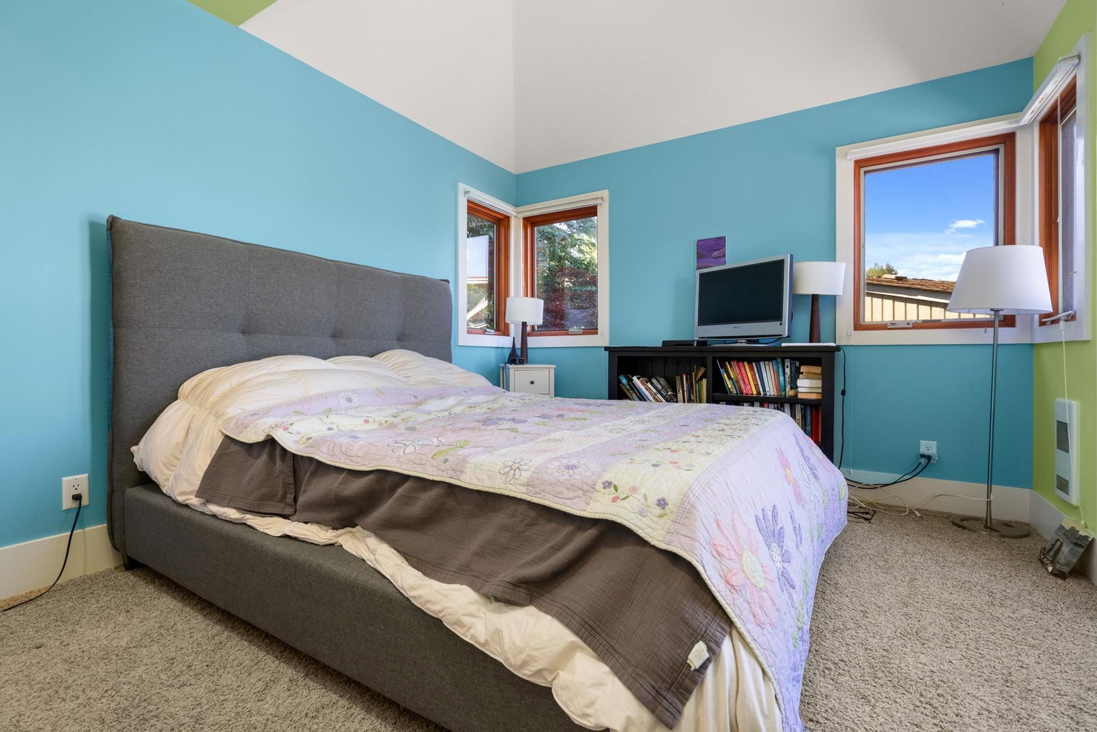 Listing Image 15