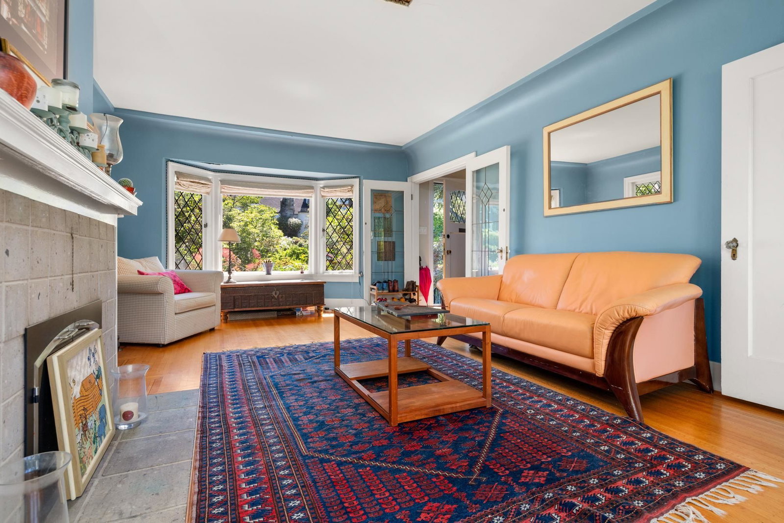 Listing Image 5