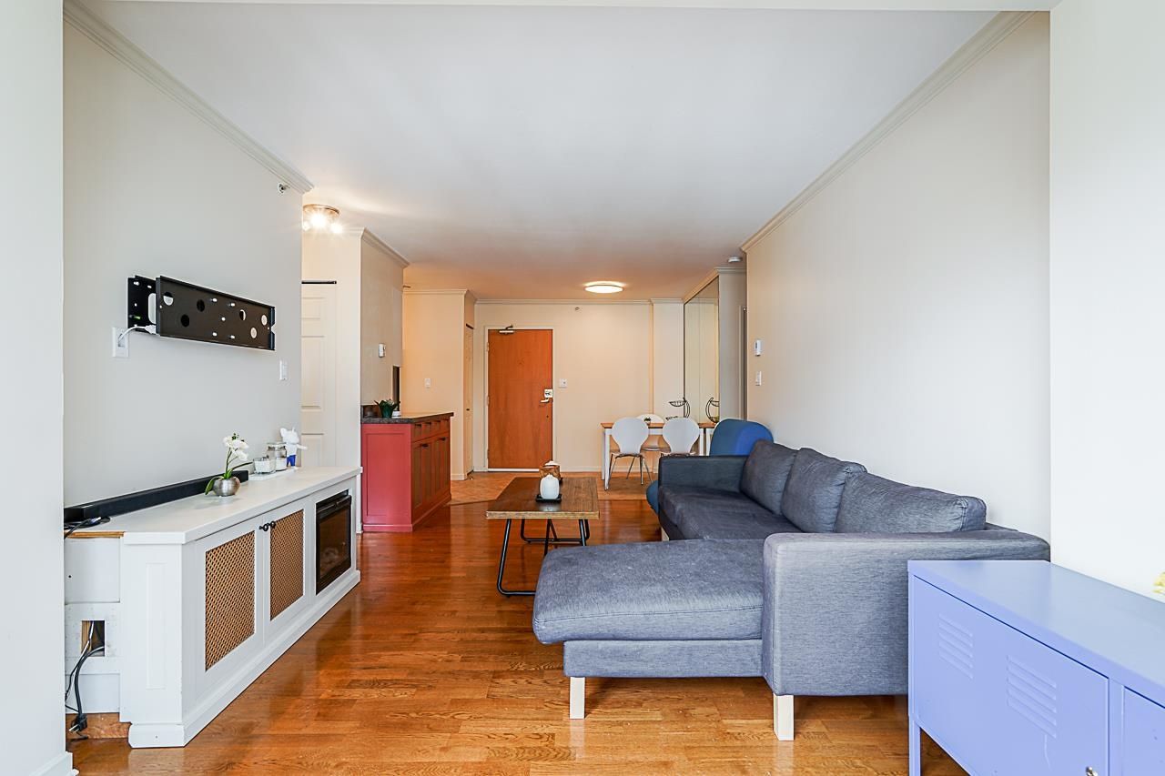 Listing Image 15