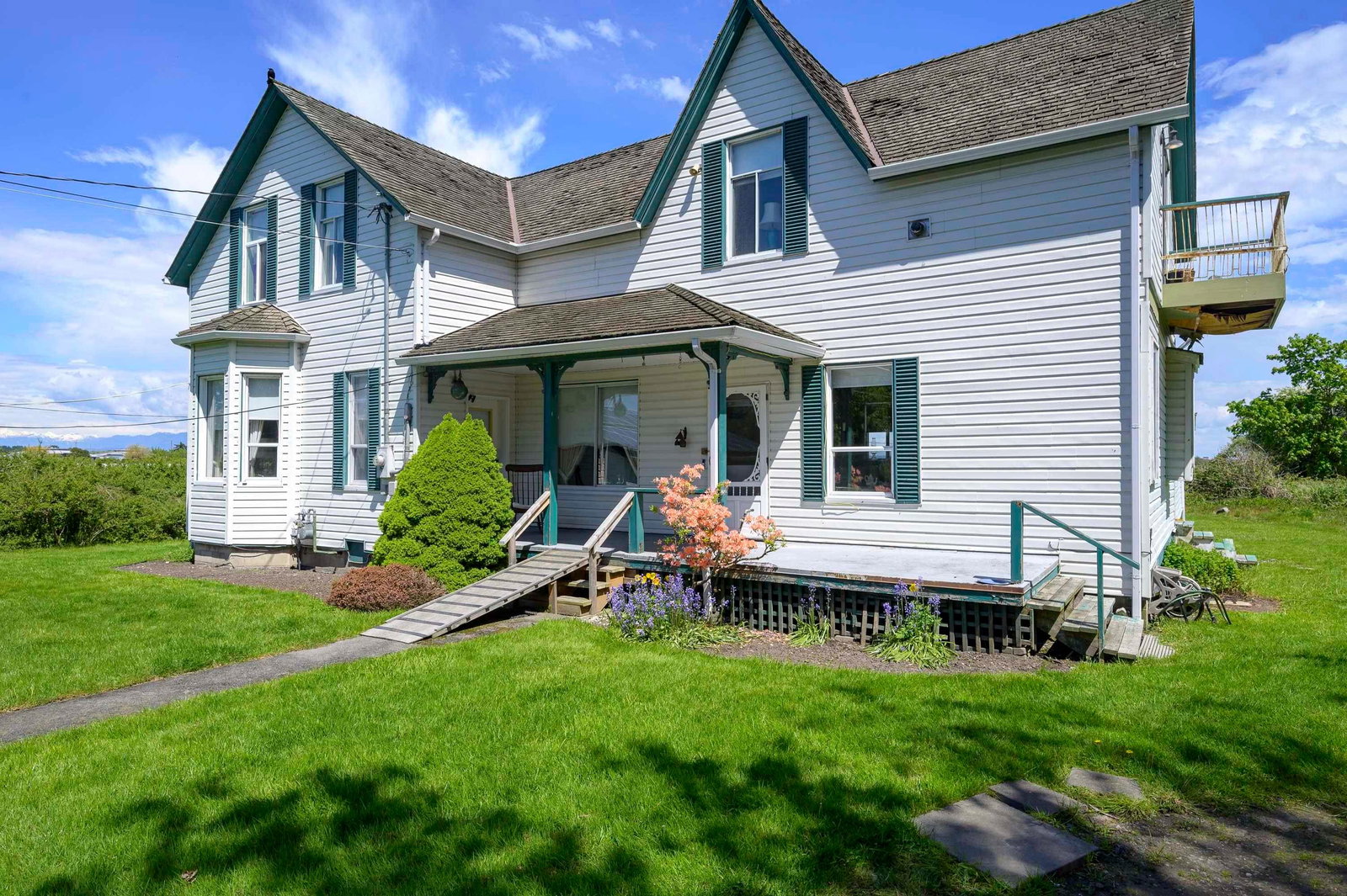 Listing Image 6