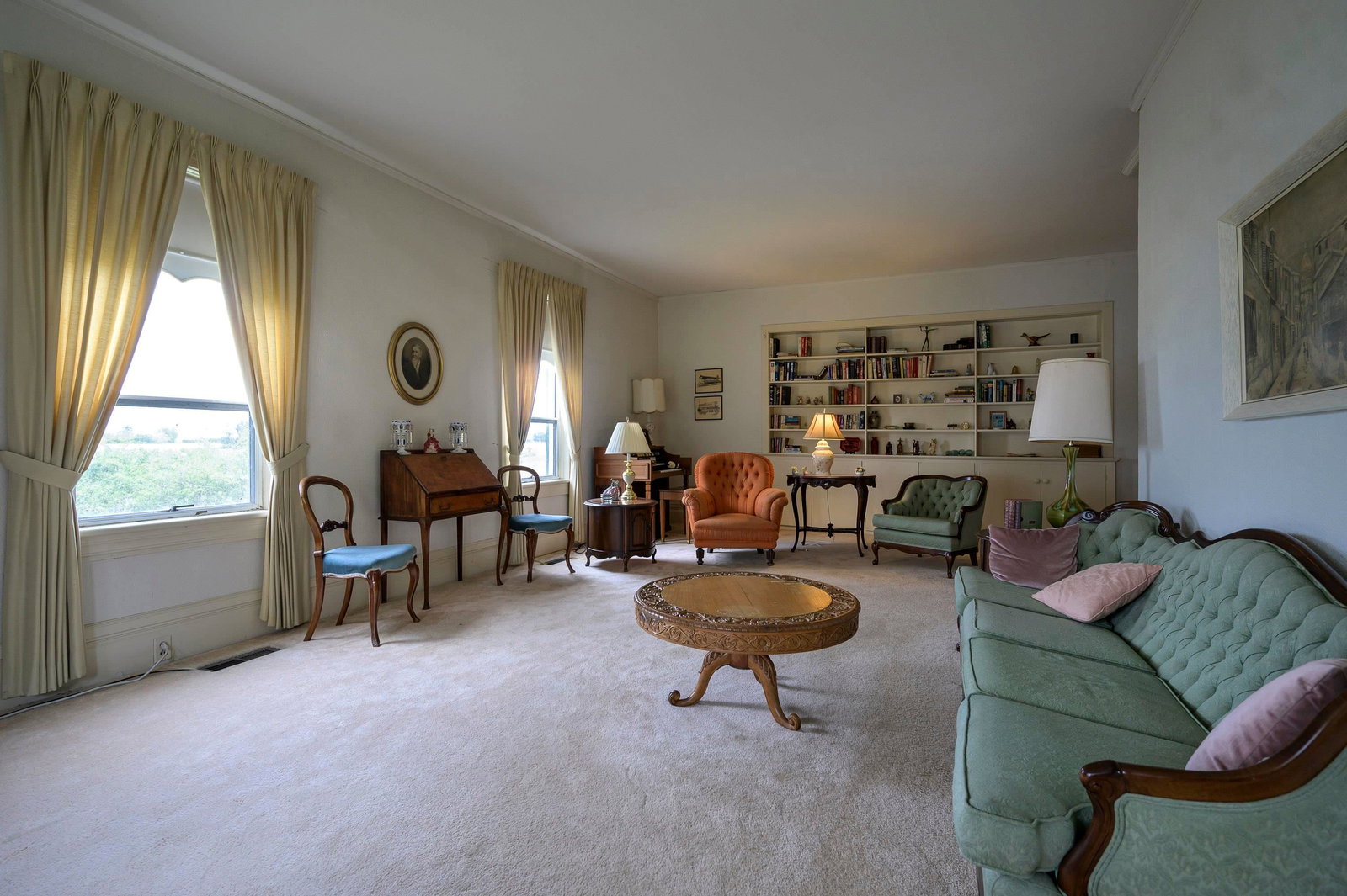 Listing Image 8