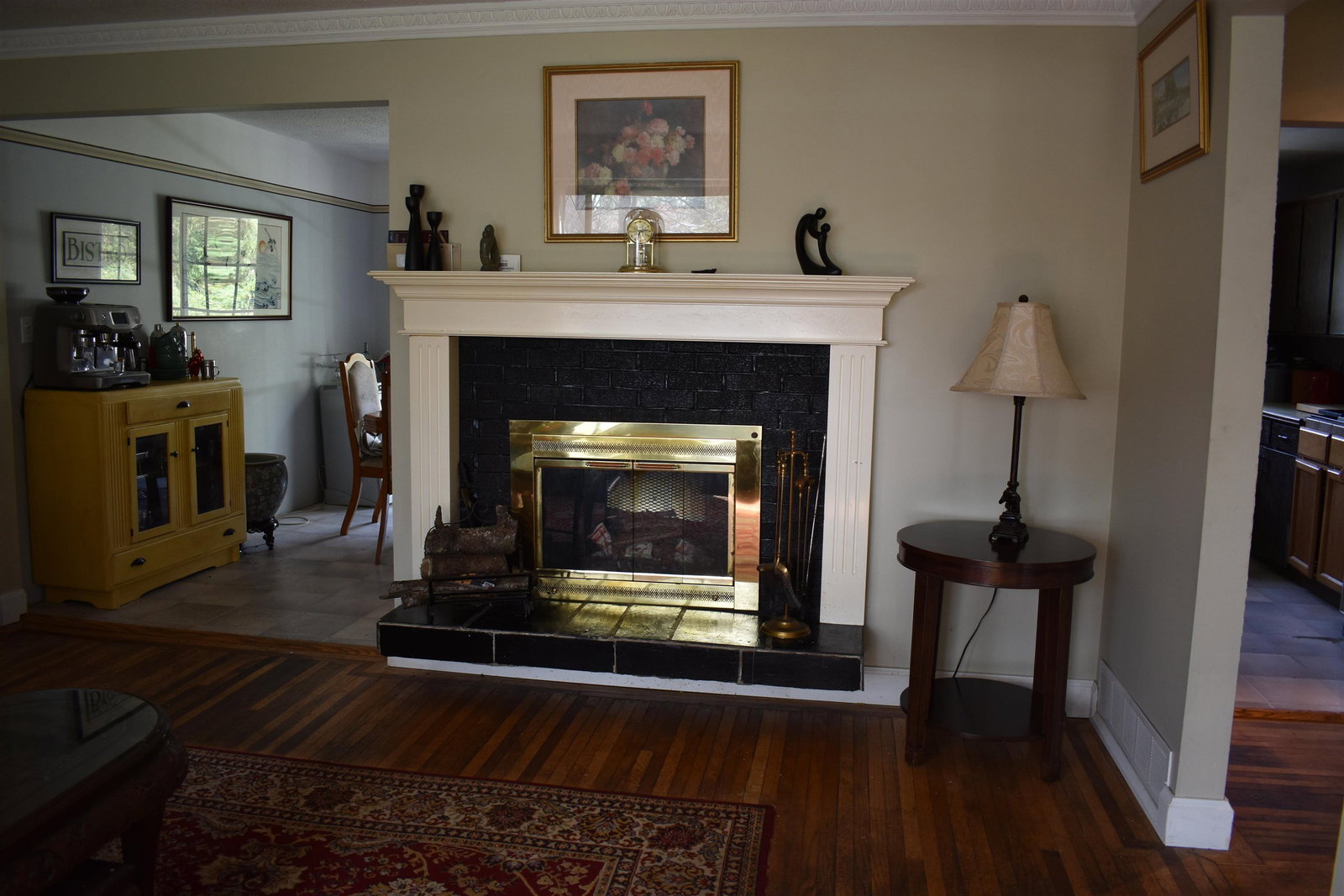 Listing Image 11