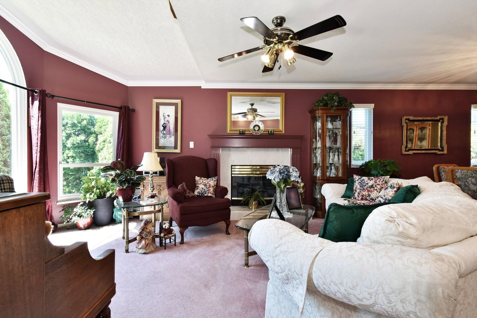 Listing Image 5