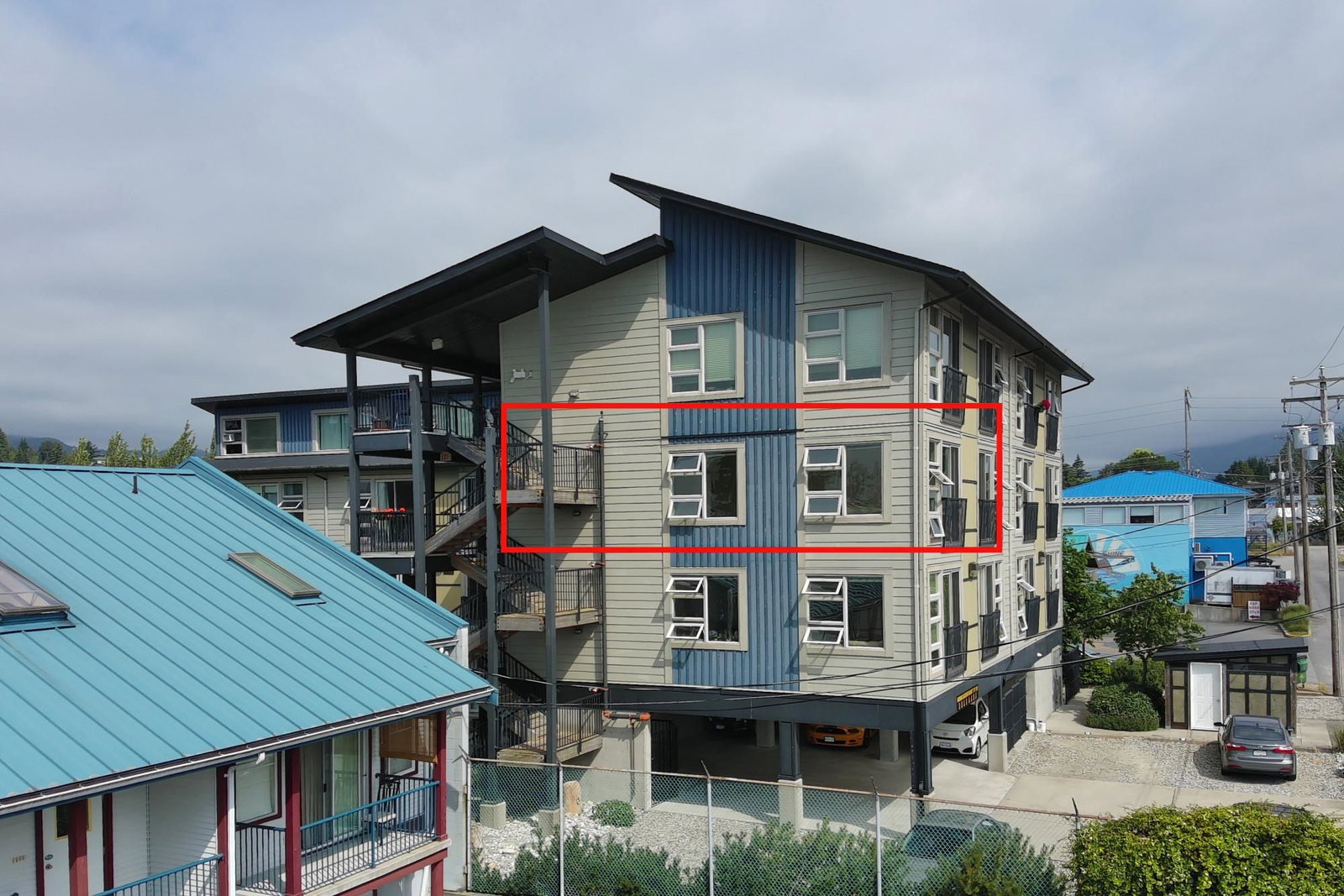 Listing Image 14