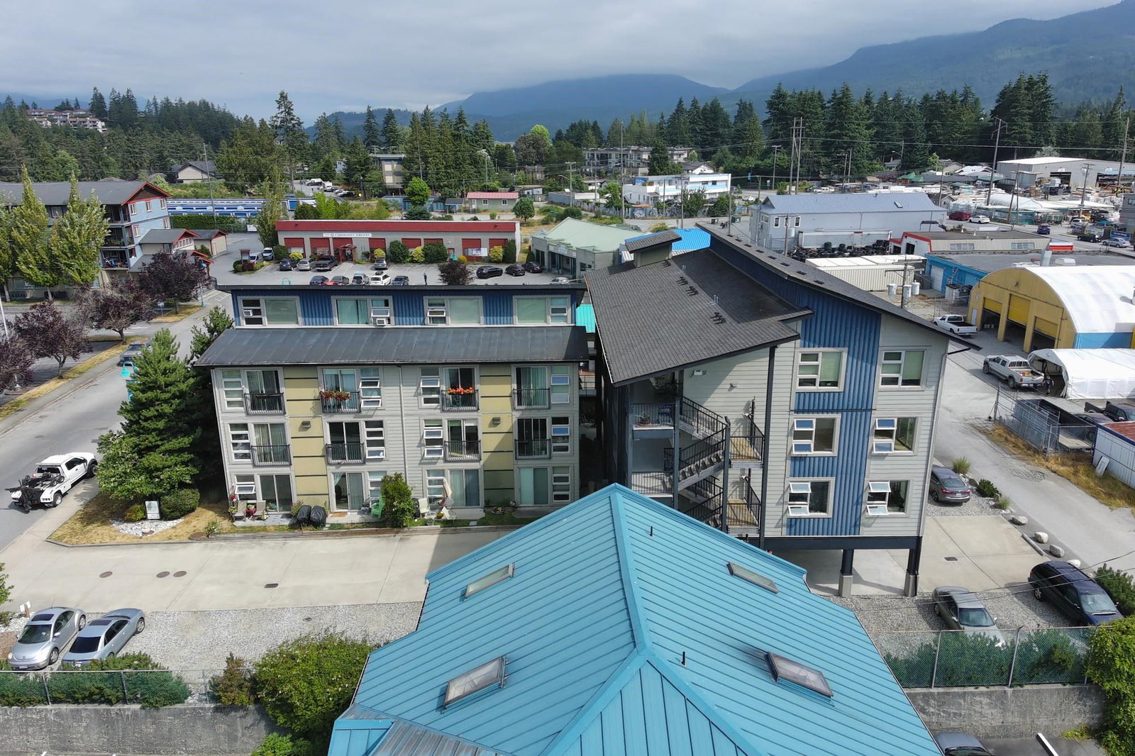 Listing Image 15