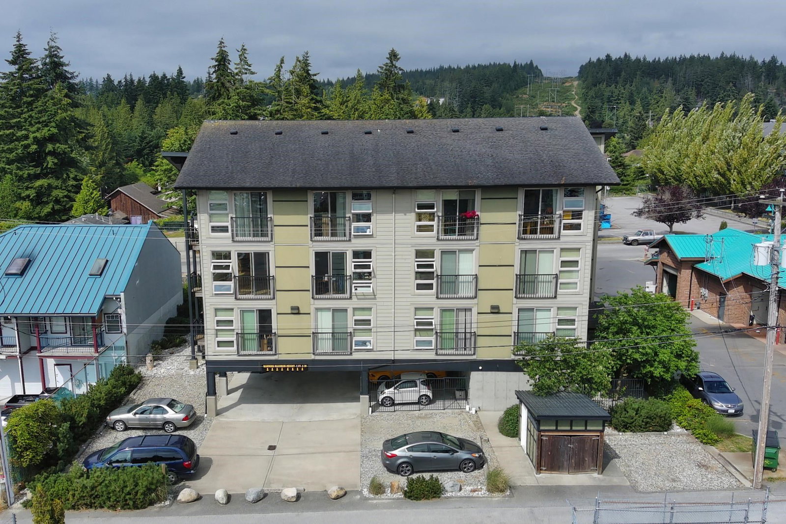Listing Image 18