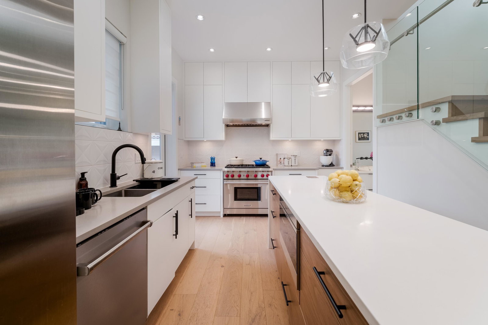 Listing Image 15