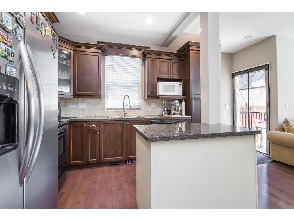 Listing Image 14