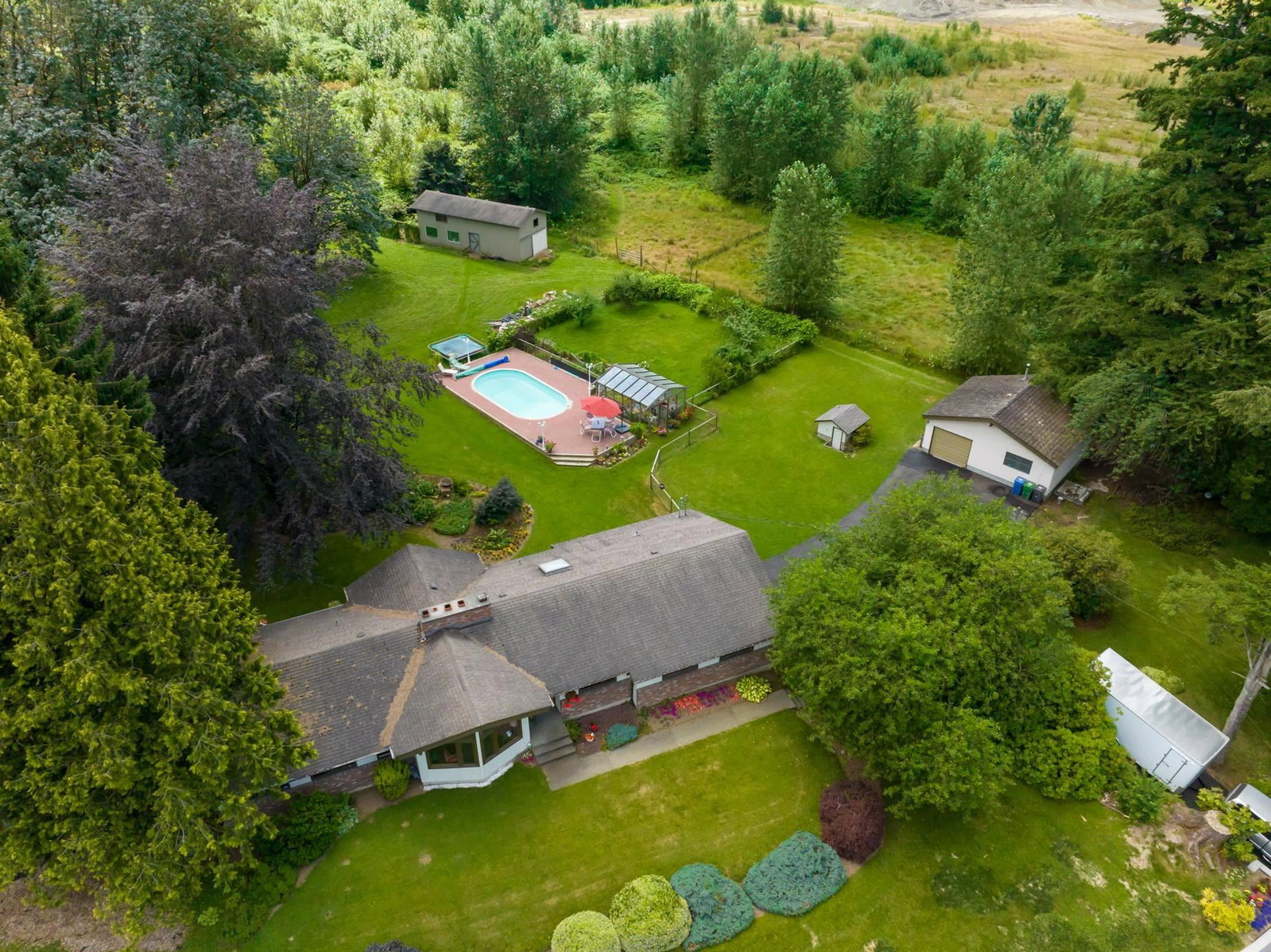 Listing Image 40