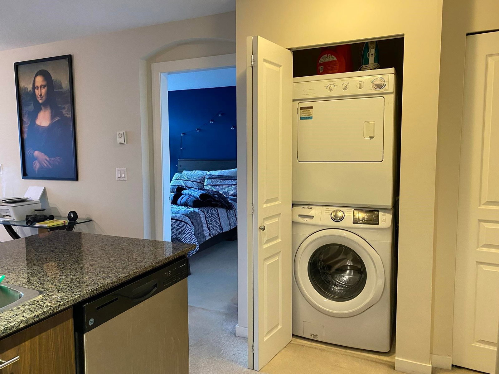 Listing Image 14