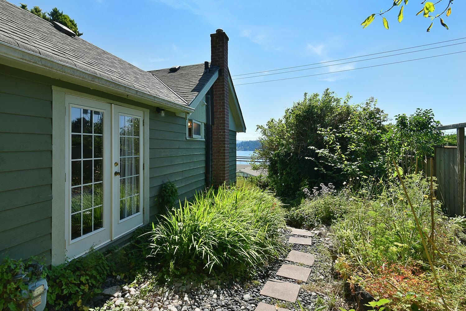 Listing Image 24