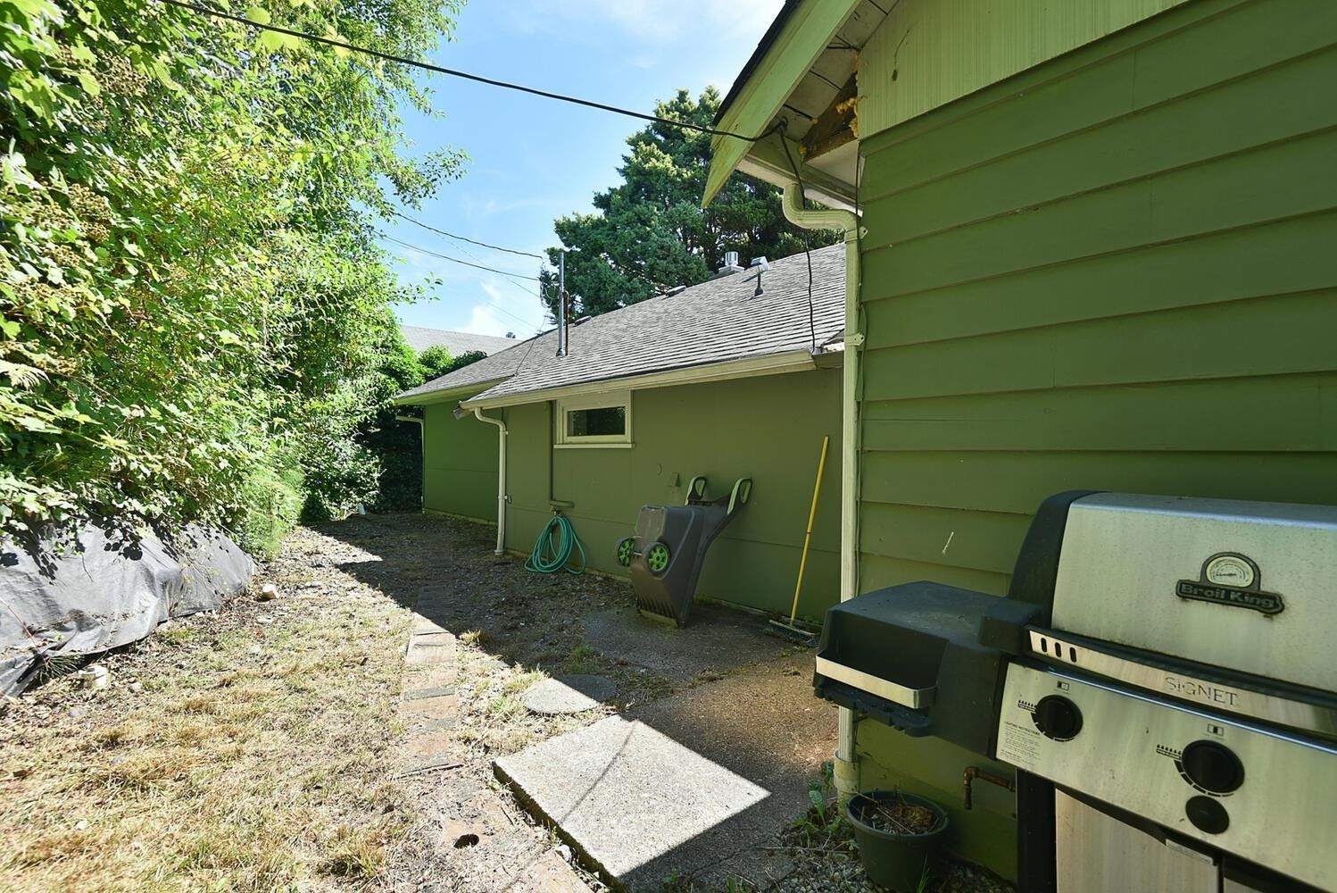 Listing Image 25