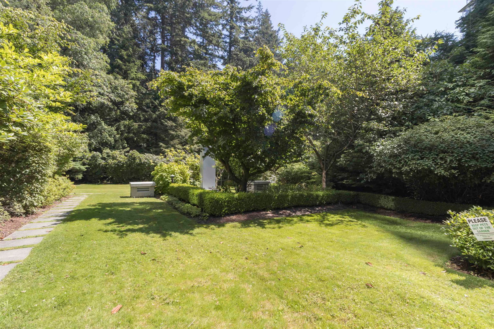 Listing Image 28
