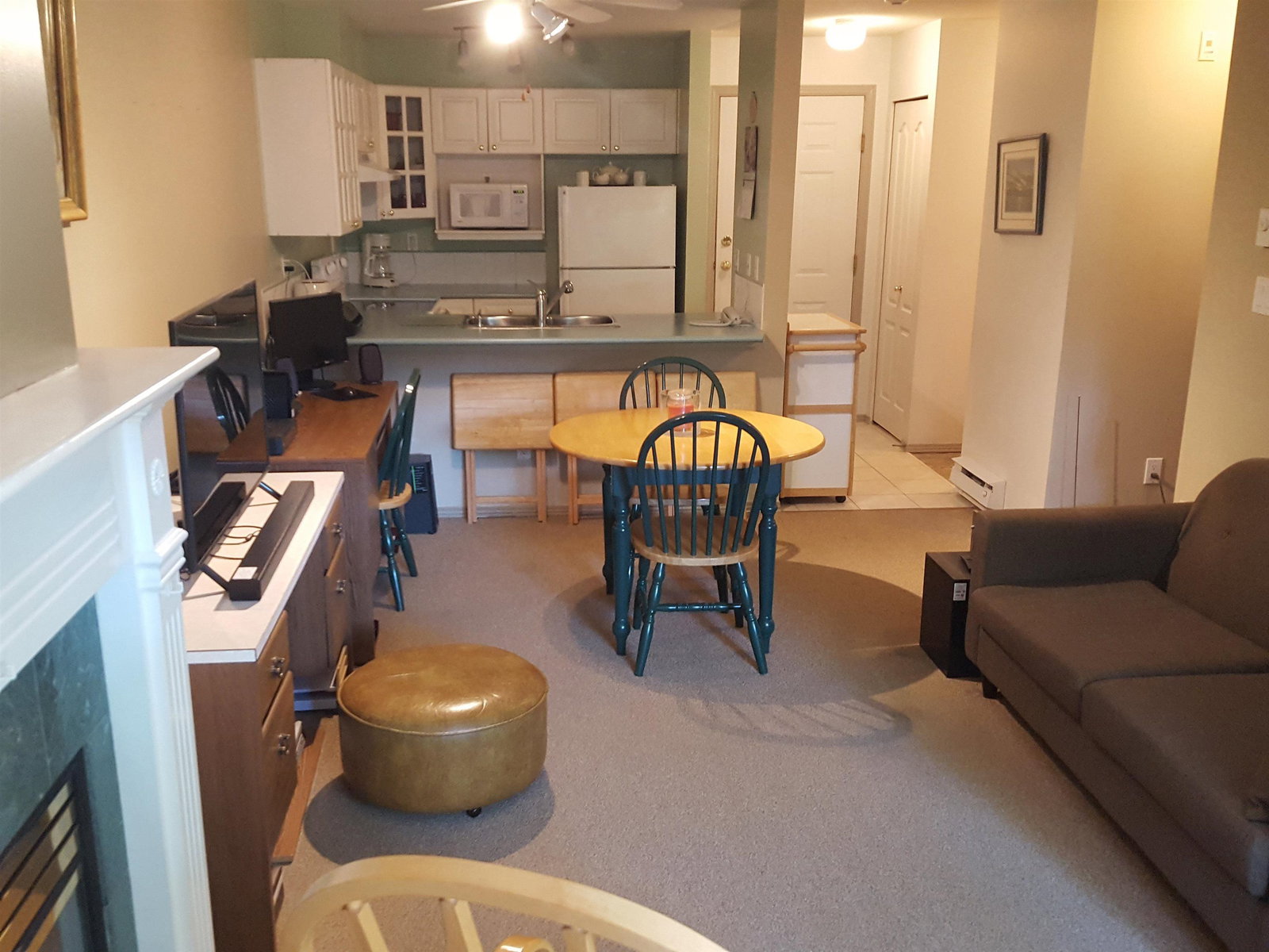 Listing Image 5