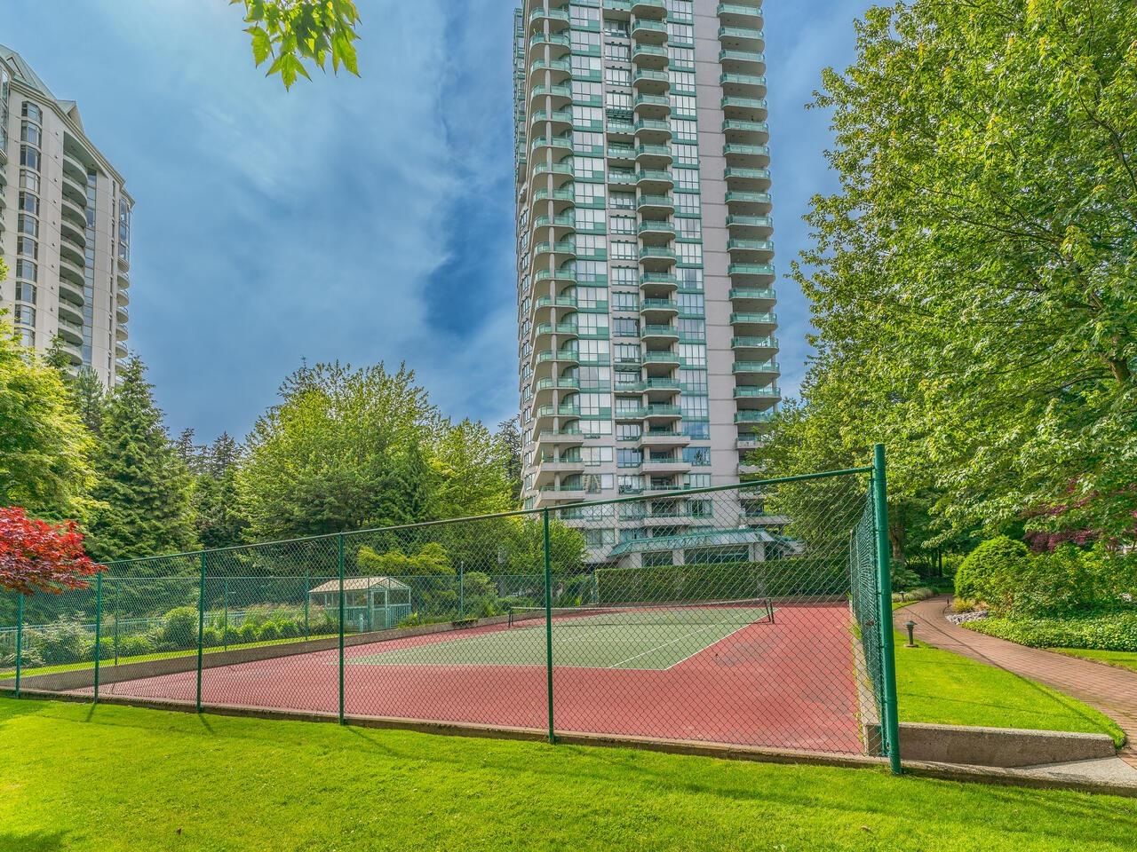 Listing Image 19