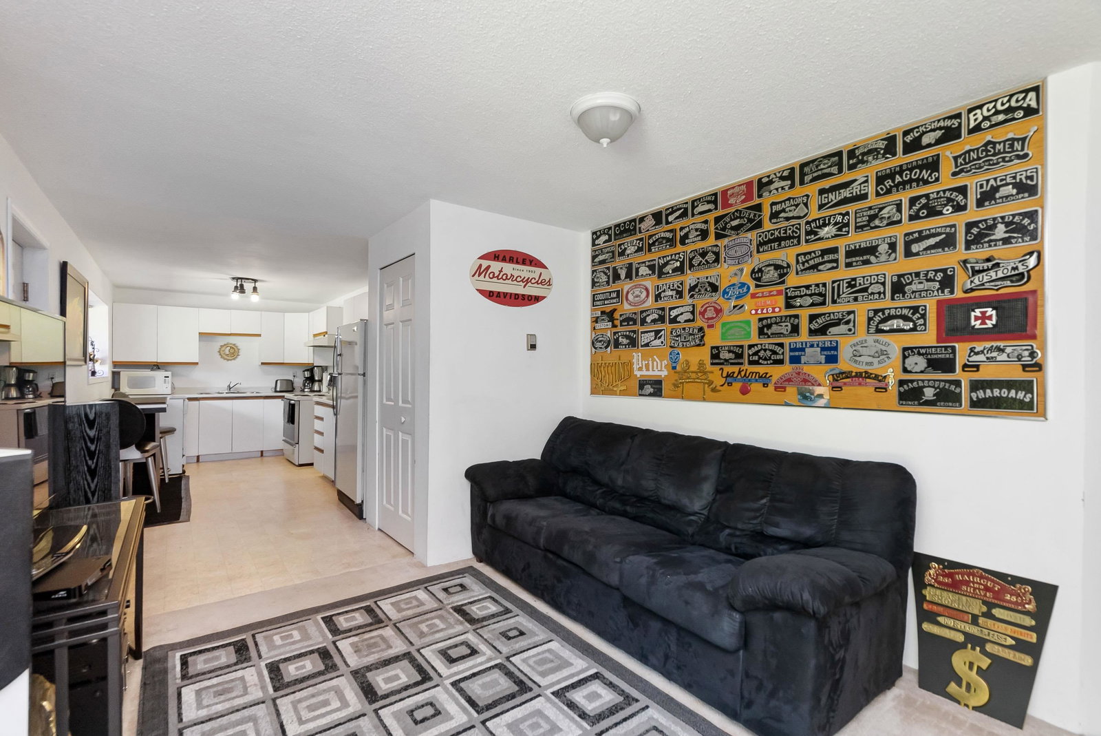 Listing Image 15