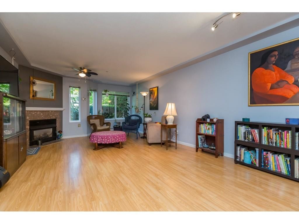 Listing Image 14