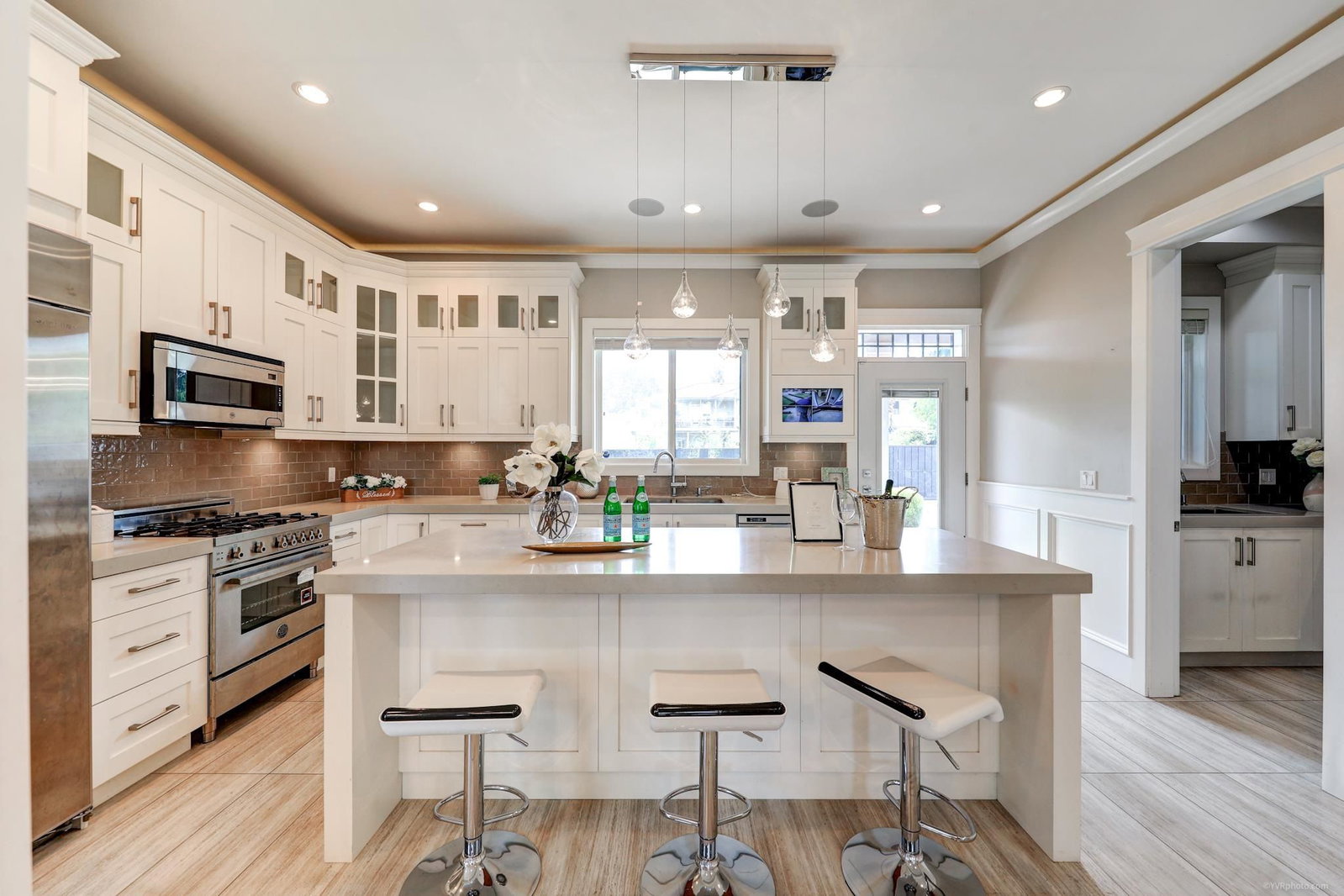 Listing Image 15