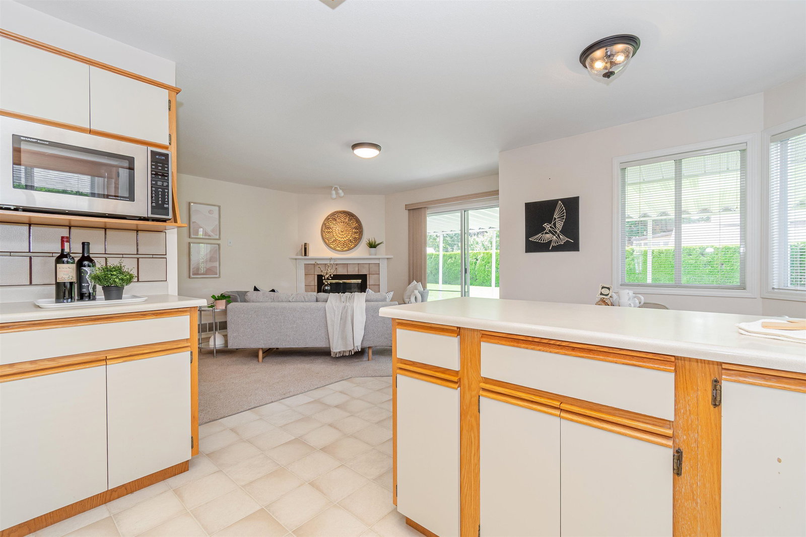 Listing Image 19