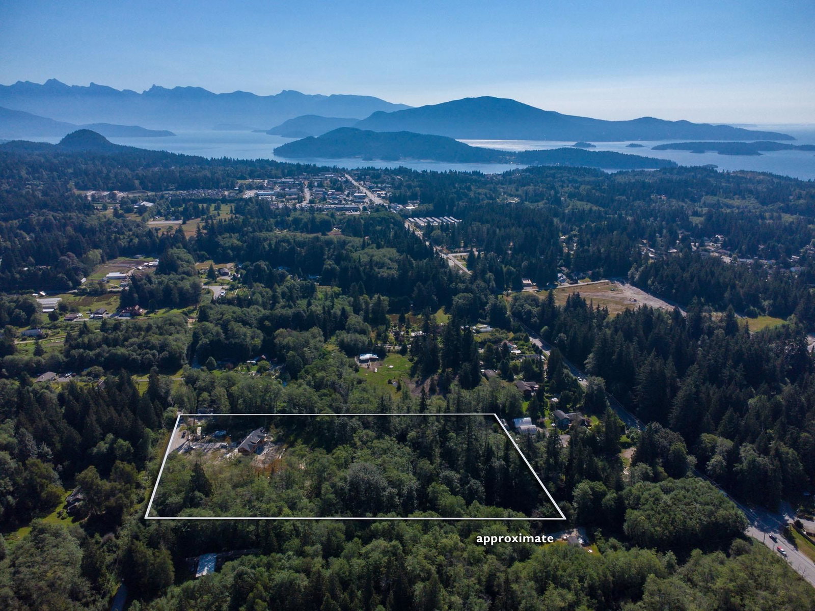Listing Image 4