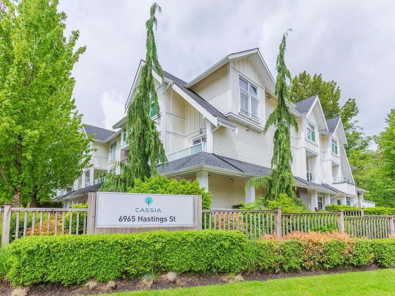 42 - 6965 Hastings Street, Burnaby, V5B 1S9 | Image 2