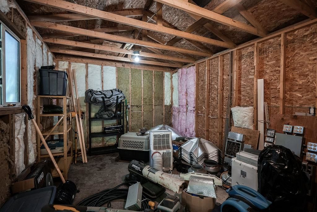 Listing Image 17