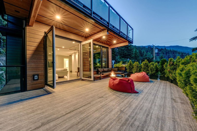 9391 Emerald Drive, Whistler, V8E 0G5 | Image 3