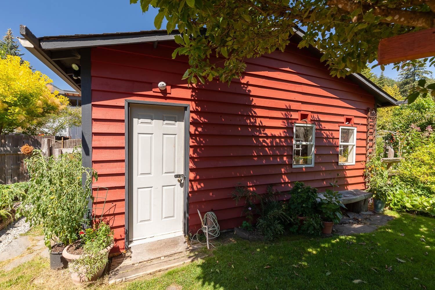 Listing Image 18