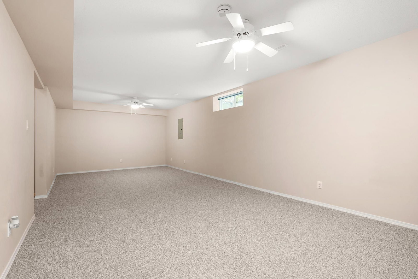 Listing Image 27