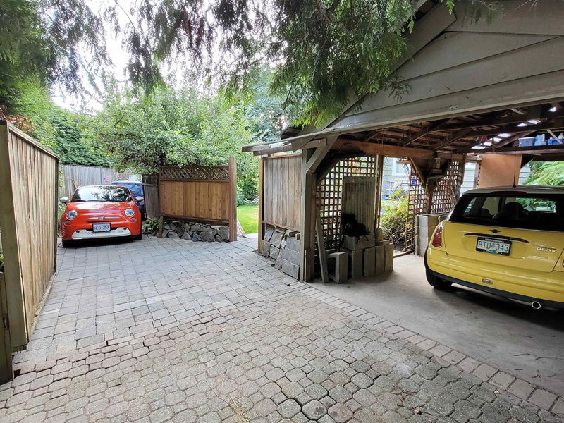 4405 Marine Drive, West Vancouver, V7W 2N8 | Image 2