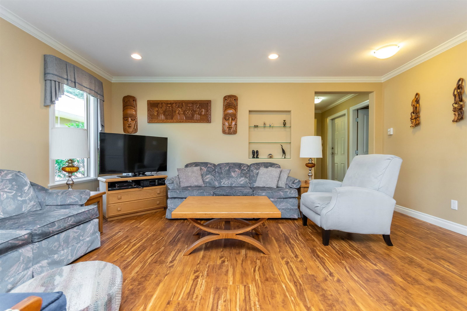 Listing Image 17