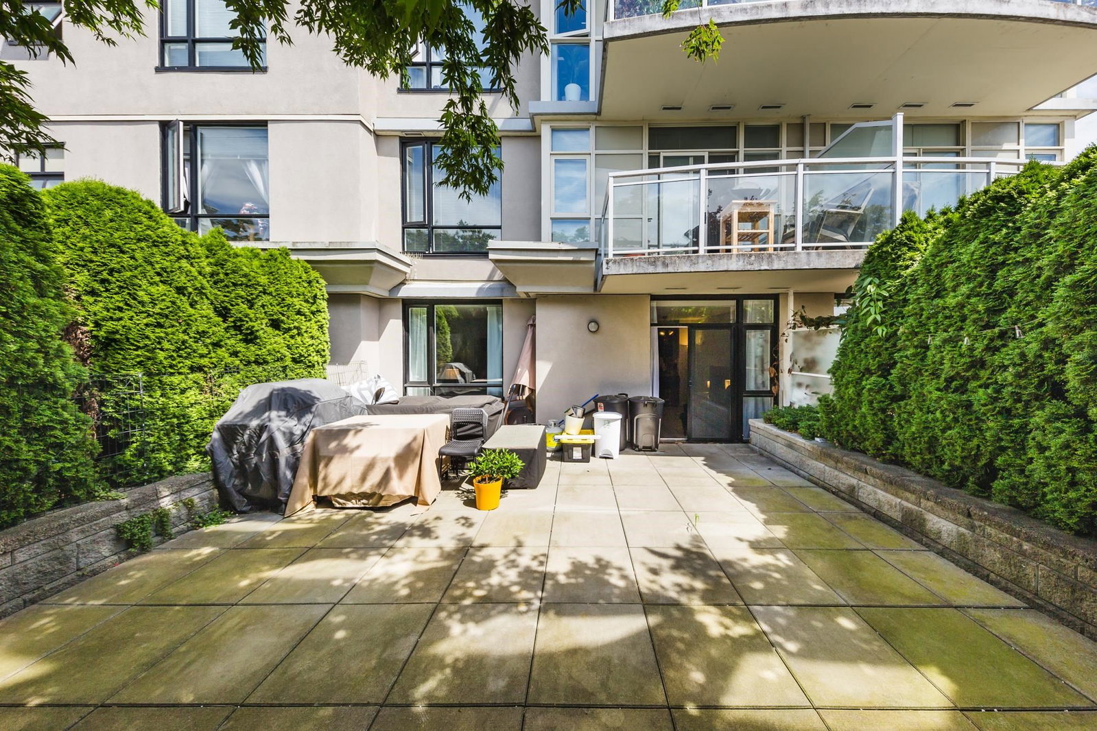 Listing Image 18