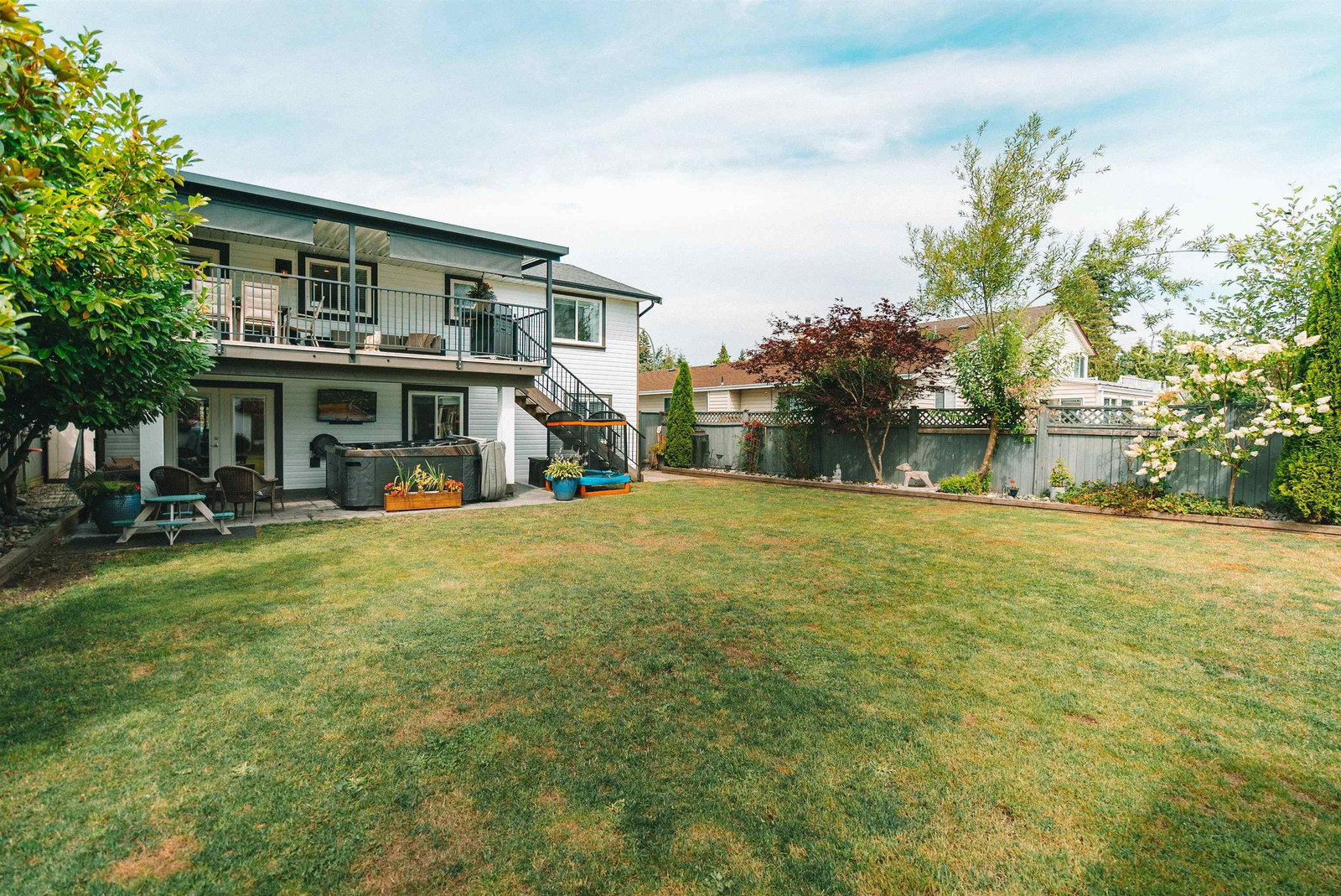 Listing Image 24