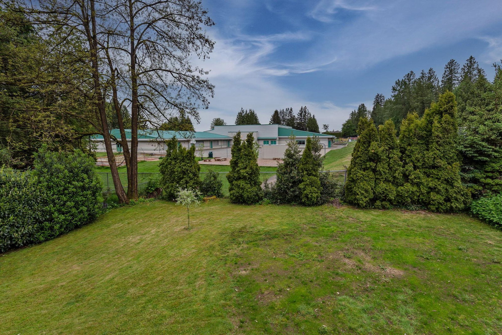 Listing Image 24