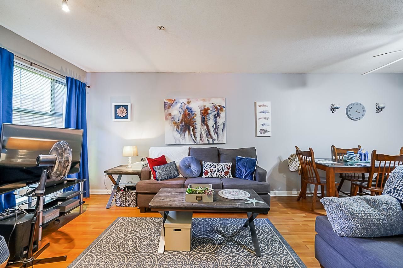 Listing Image 17