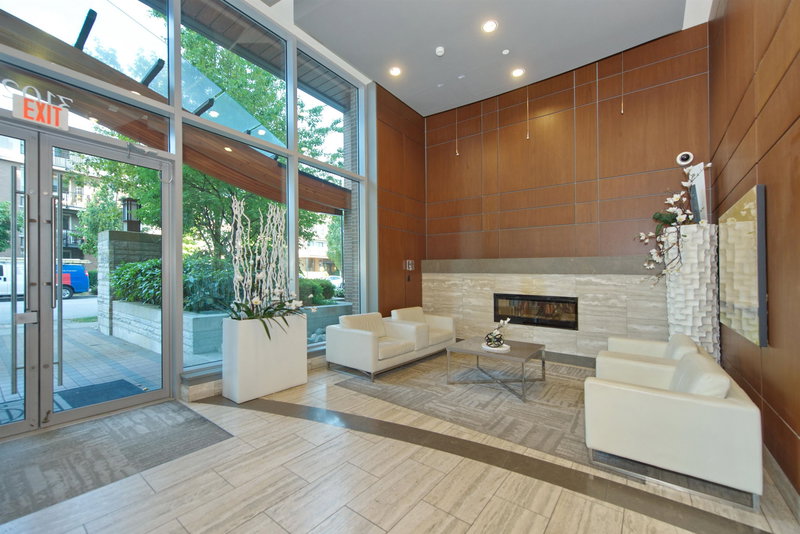 2205 - 3102 Windsor Gate, Coquitlam, V3B 0J3 | Image 3