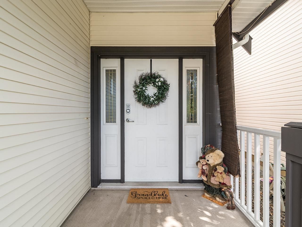 Listing Image 4