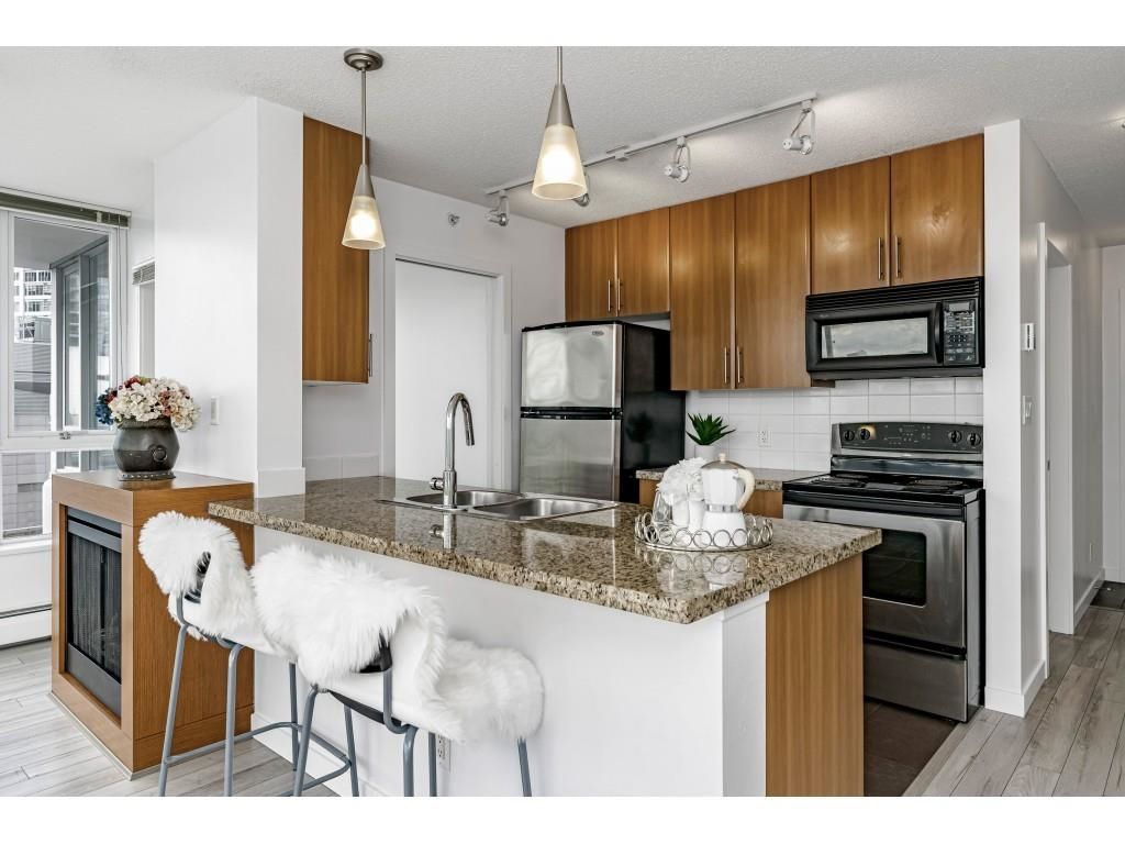 Listing Image 9