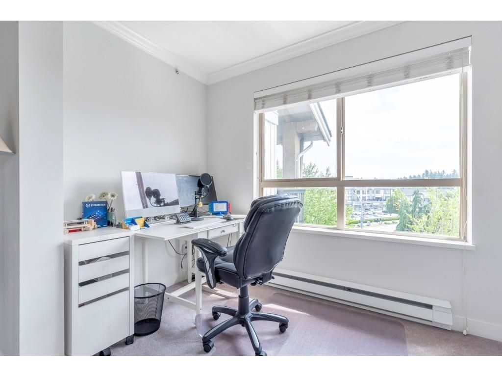 Listing Image 25