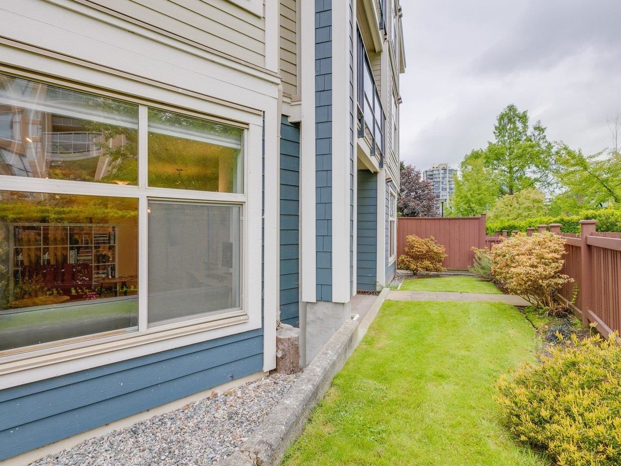 Listing Image 20