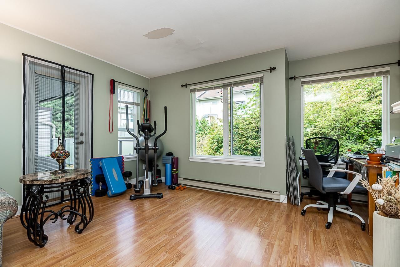 Listing Image 20