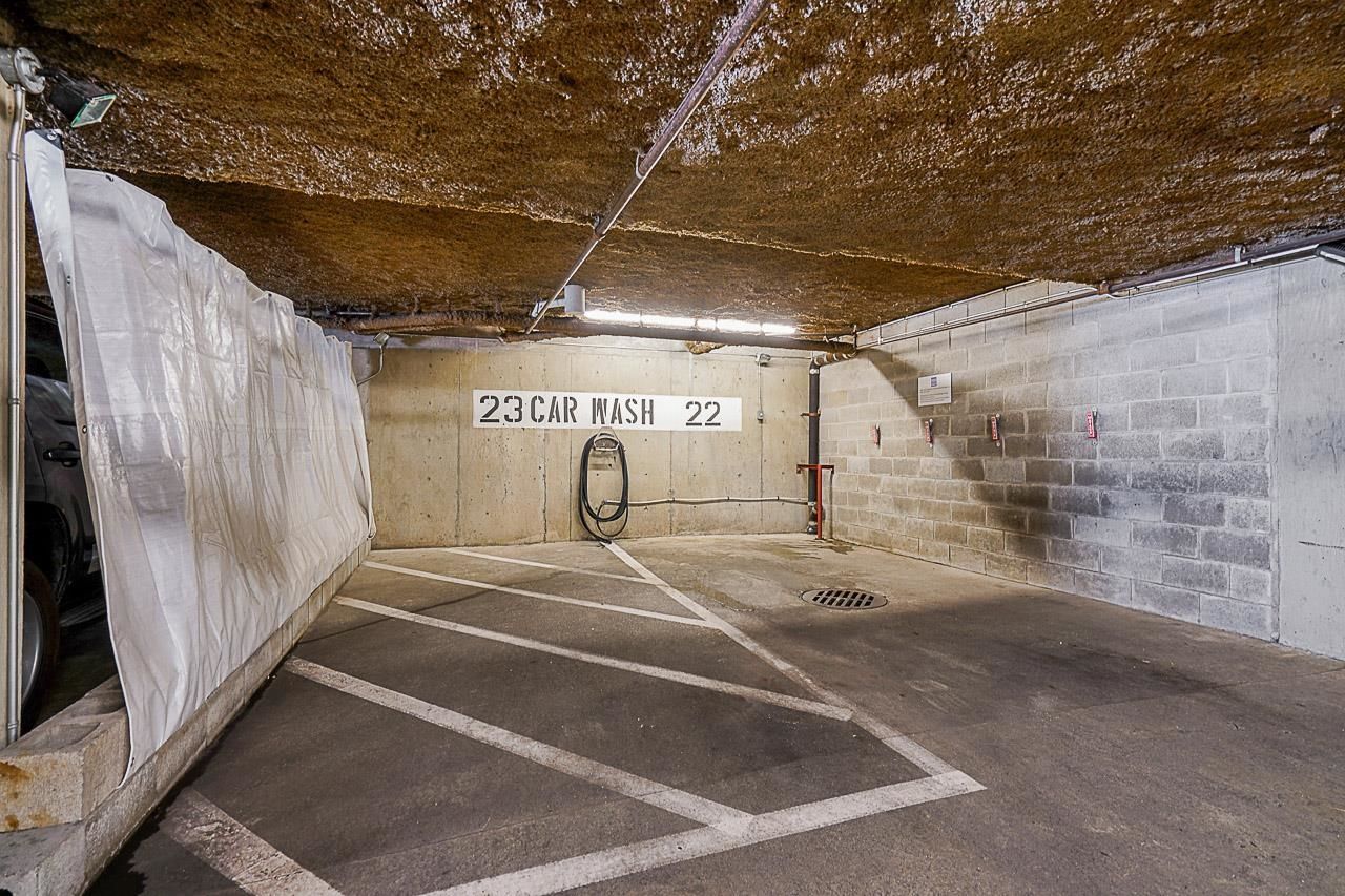 Listing Image 33
