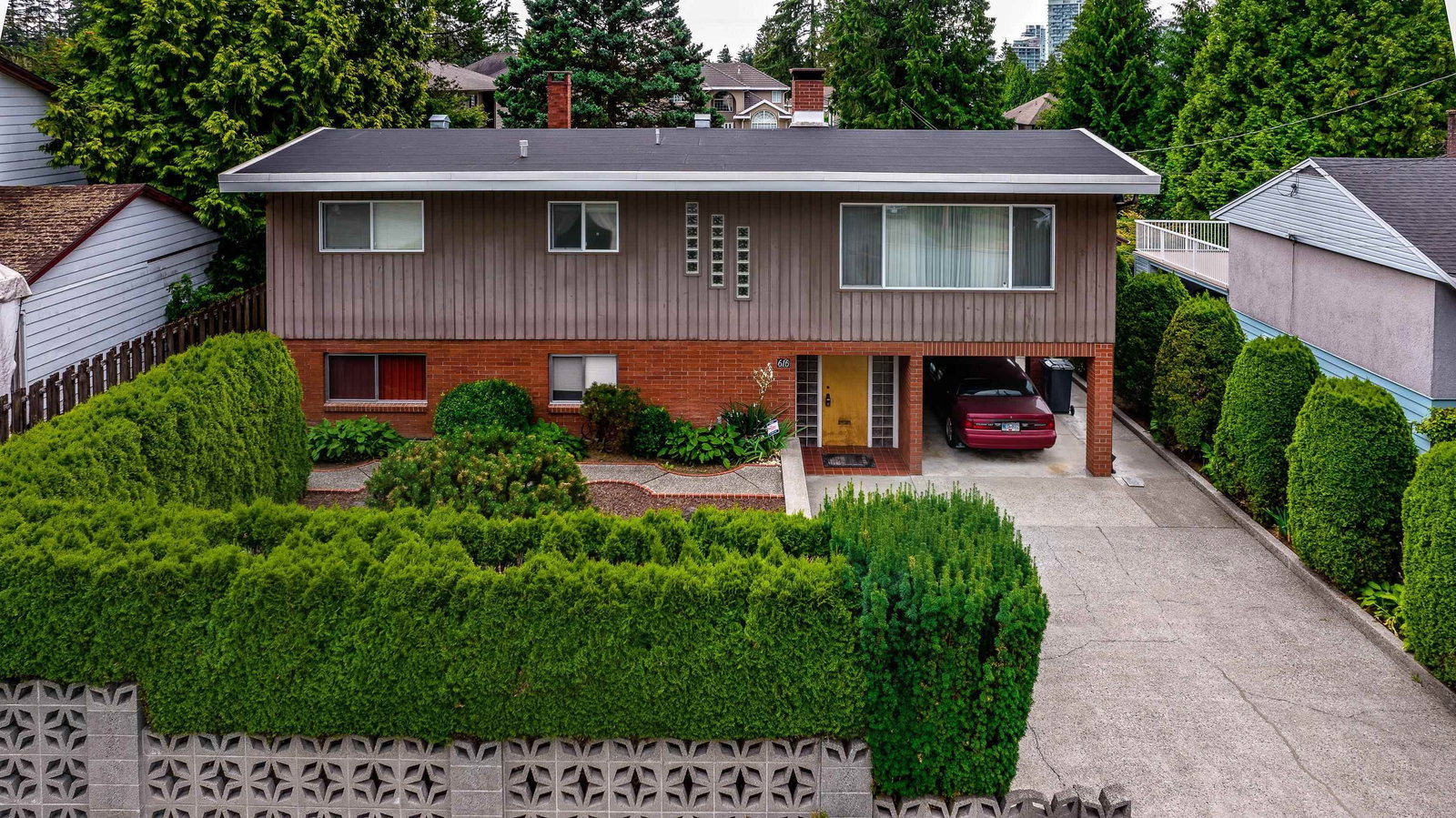 Listing Image 19
