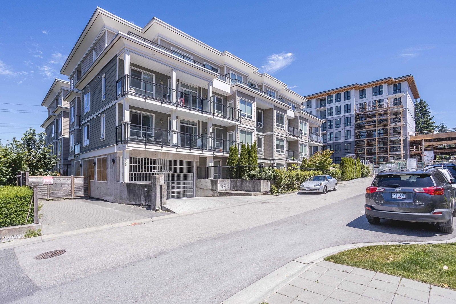 Listing Image 15